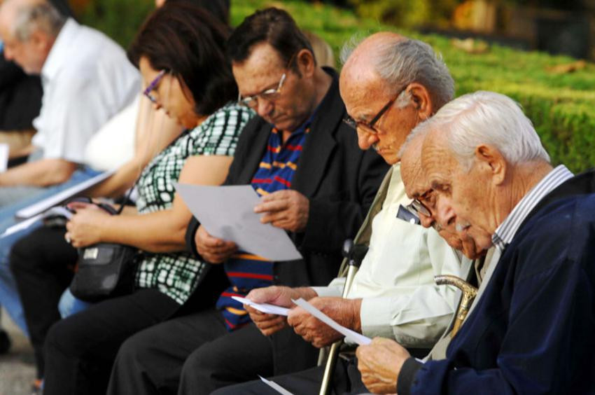 Πάνω από 75.000 ασφαλισμένοι -Χάνουν σύνταξη και περίθαλψη του ΟΑΕΕ όσοι έχουν υπαχθεί στον νόμο Κατσέλη